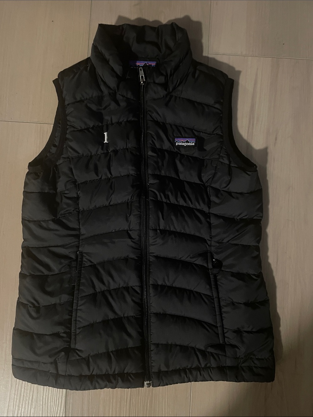Patagonia Girls Black Down Vest size 8